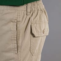 pantaloncino cargo particolari 4 pantaloncino cargo con ricamo